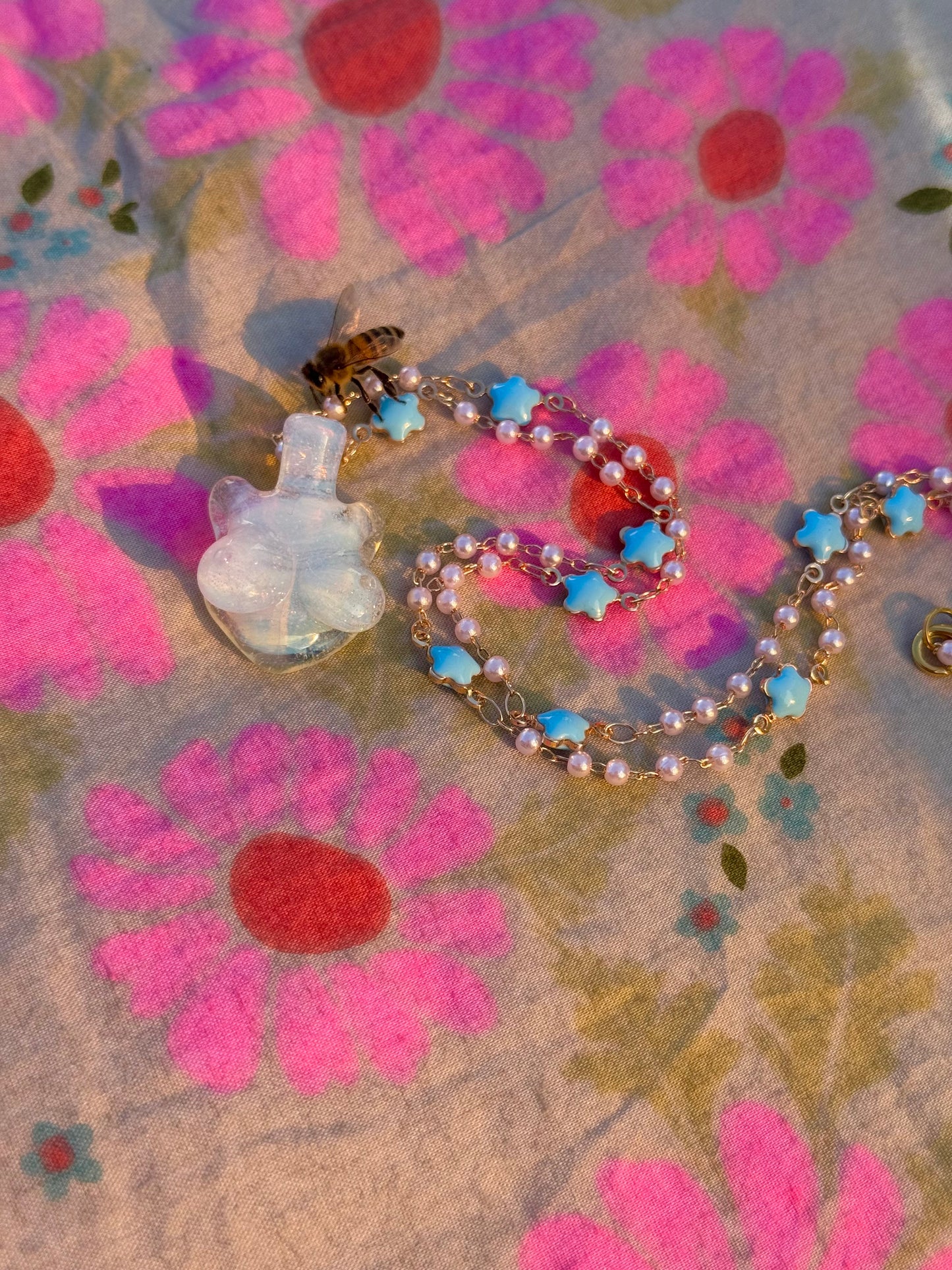 pendant • moonstone bust