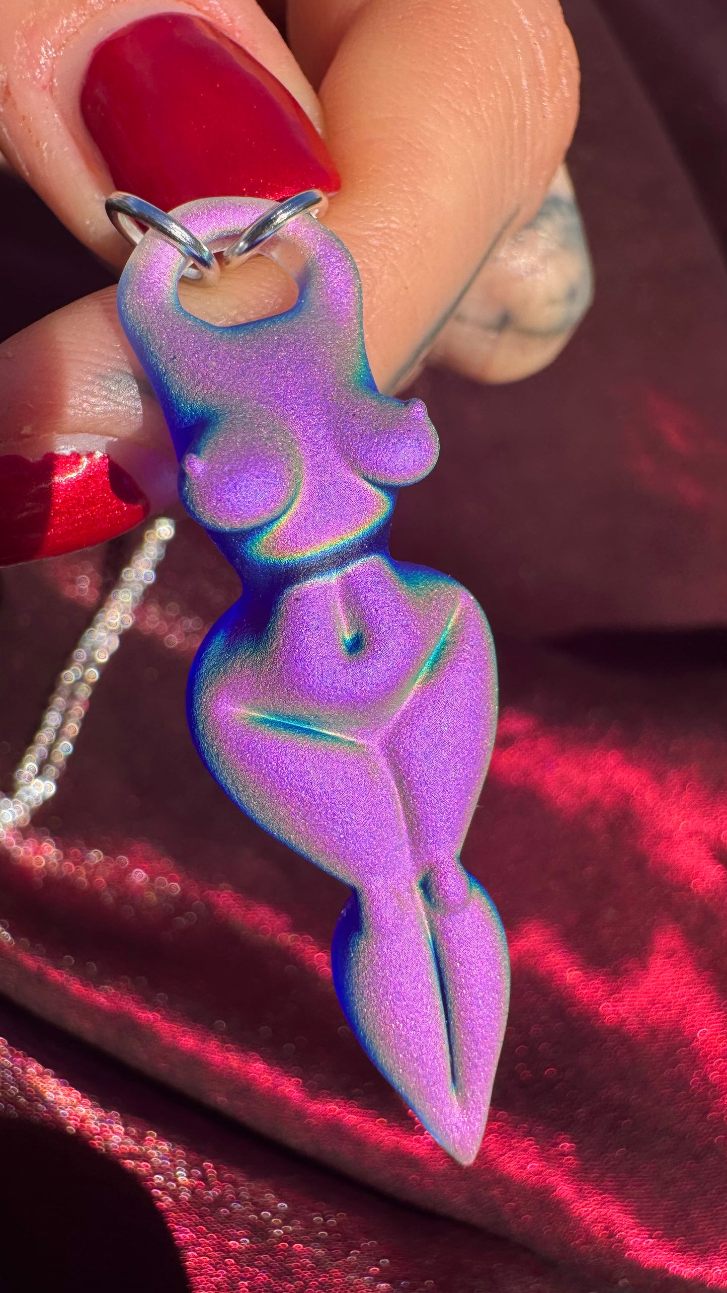 Dichro • pendant • holo bawdy