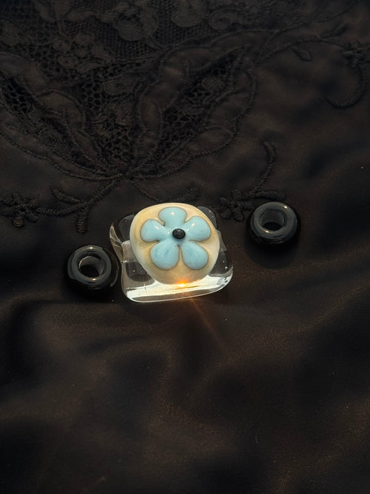 Shoe bead • Clear, Ivory, Blue, Black