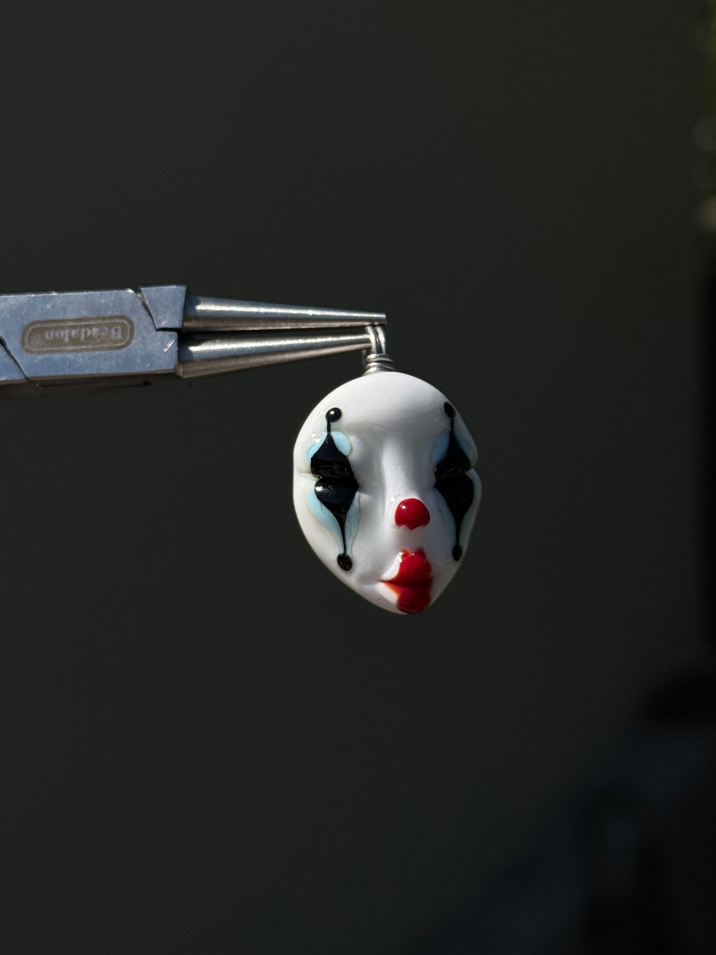 Payaso • Bugonia