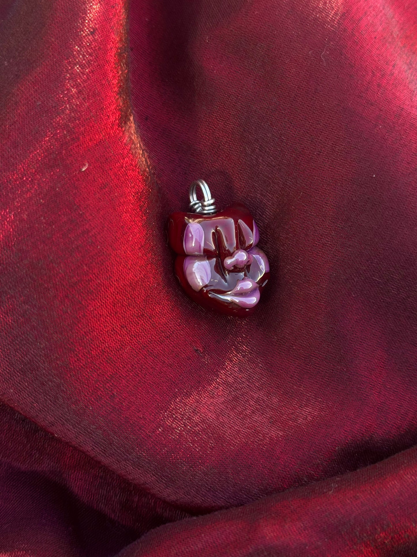 Payaso • mahogany and purple