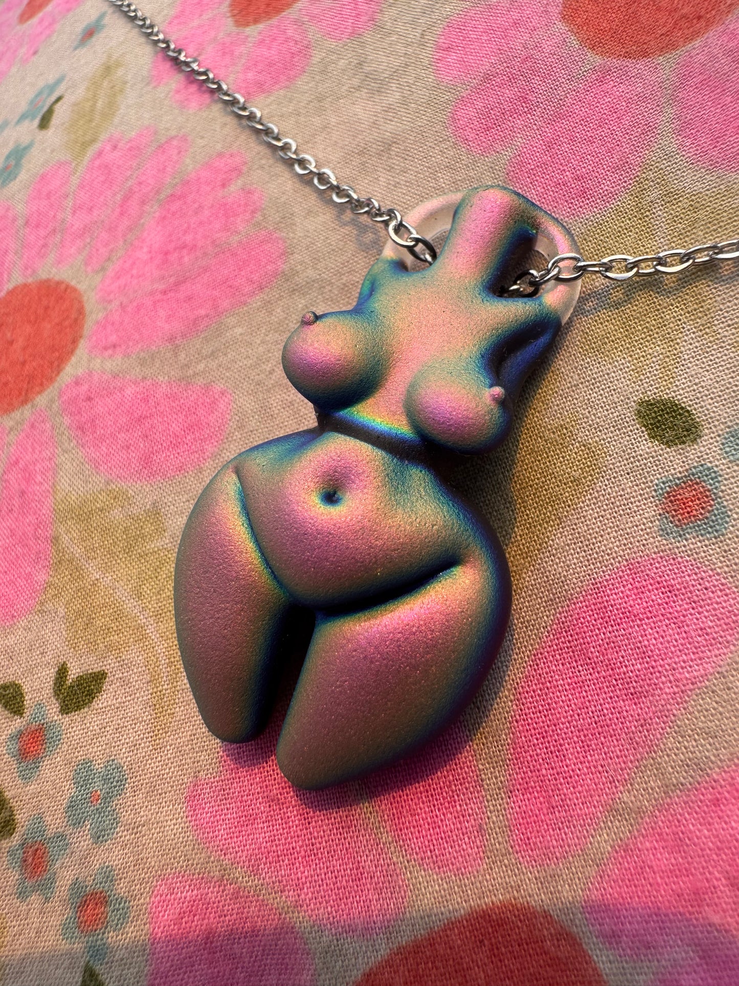 Dichro • Pendant • Babe